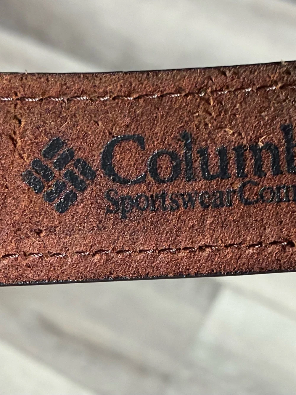Columbia Leather Belt Silver Hardware Gorpcore Versatile Casual Size 36 Brown